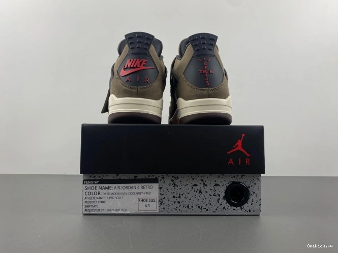 One Kick 4 Scott Brown AJ4-882335 Jordan TS x Retro Travis Air 0816